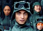 Robert Pattinson tiếp tục chết theo những cách hài hước trong đoạn giới thiệu Mickey 17 mới